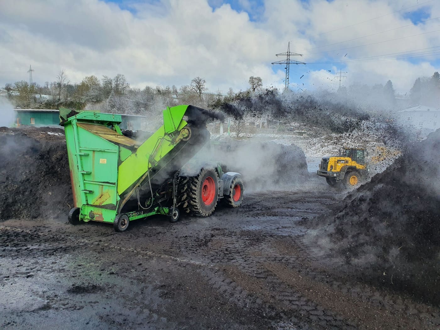 Umsetzen der Kompostmiete